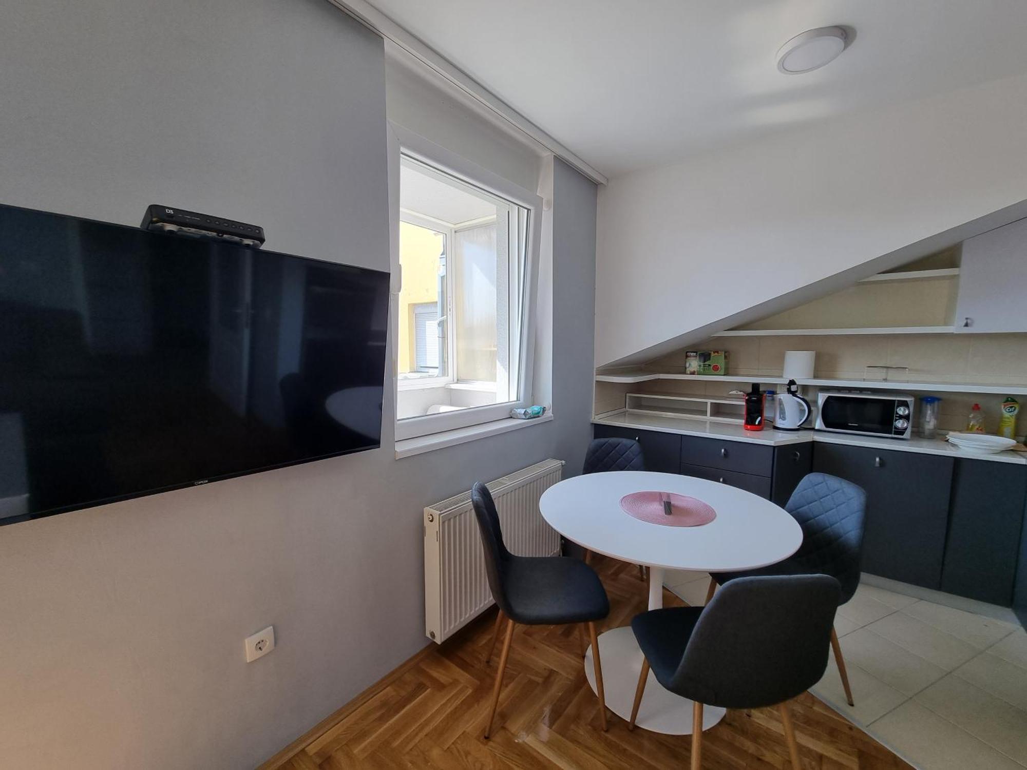 Likehome Life - Novi Sad Stevana Sremca Нови Сад Екстериор снимка