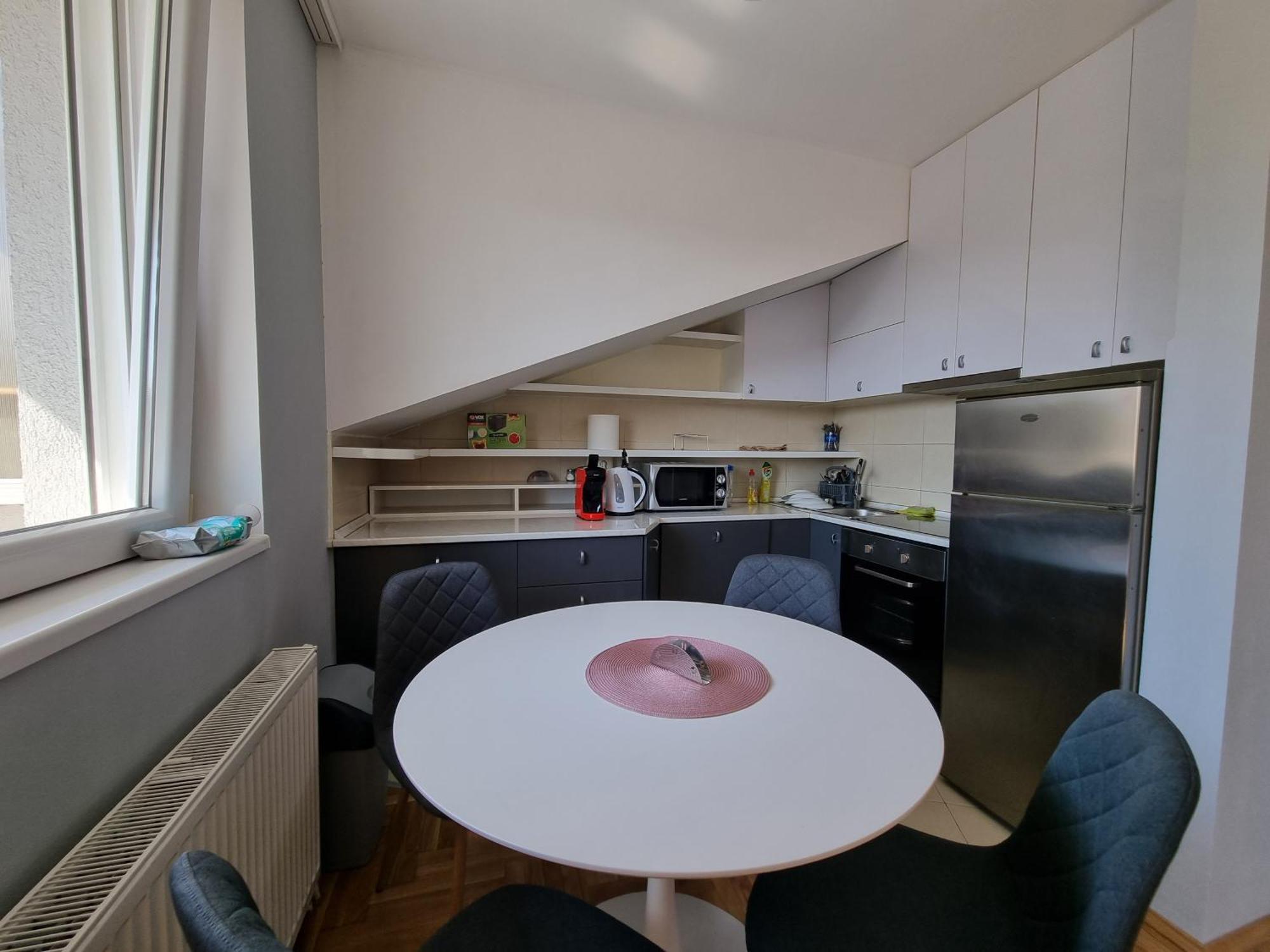 Likehome Life - Novi Sad Stevana Sremca Нови Сад Екстериор снимка